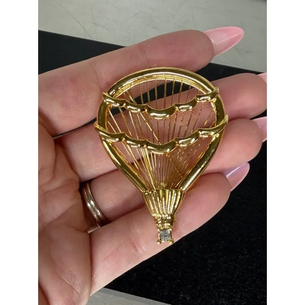 VTG Monet Gold Tone Hot Air Balloon Rhinestone Wire Pin Brooch Glam Artsy